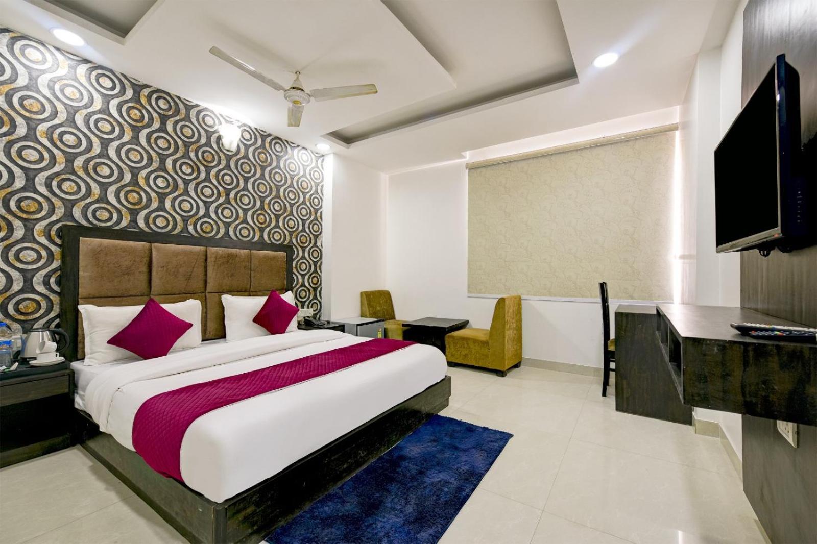 Rosewood Suites A Family Hotel Near Delhi Airport ニューデリー エクステリア 写真